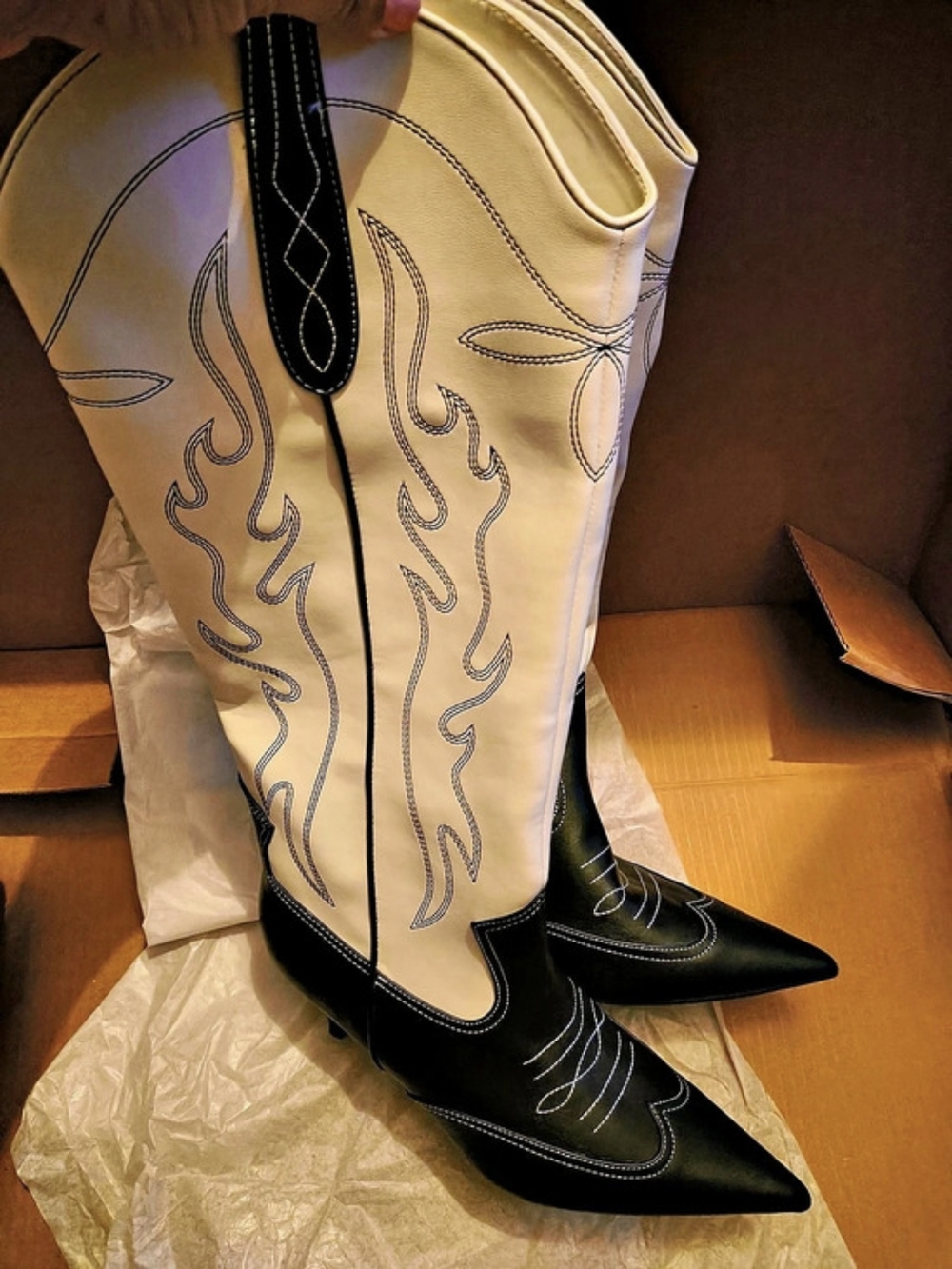 INC International Concepts Women's Black & White Embroidered Heeled Boots US 9.5